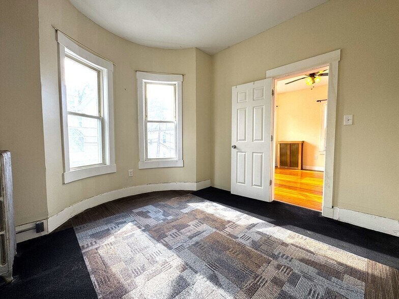 Building Photo - 24 Weld Hill St