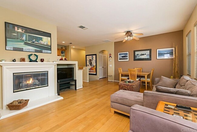 Building Photo - Charming and Bright Condo Available Soon!