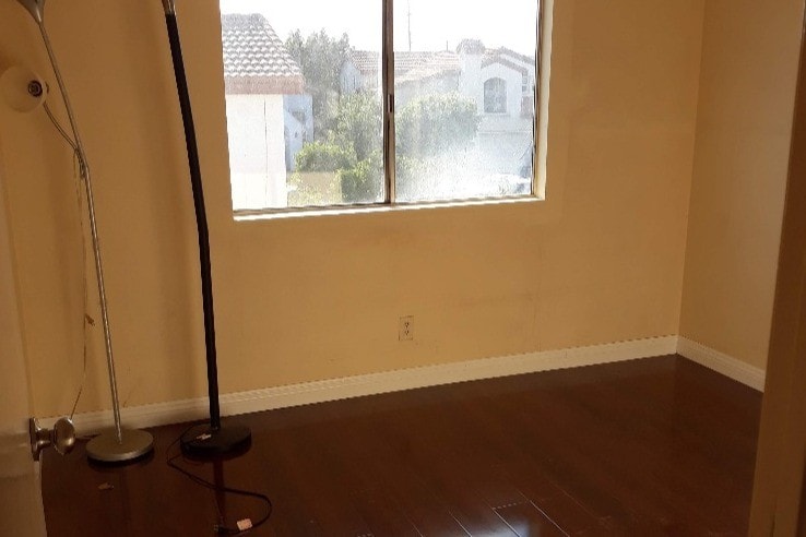 bedroom - 11052 Lower Azusa Rd