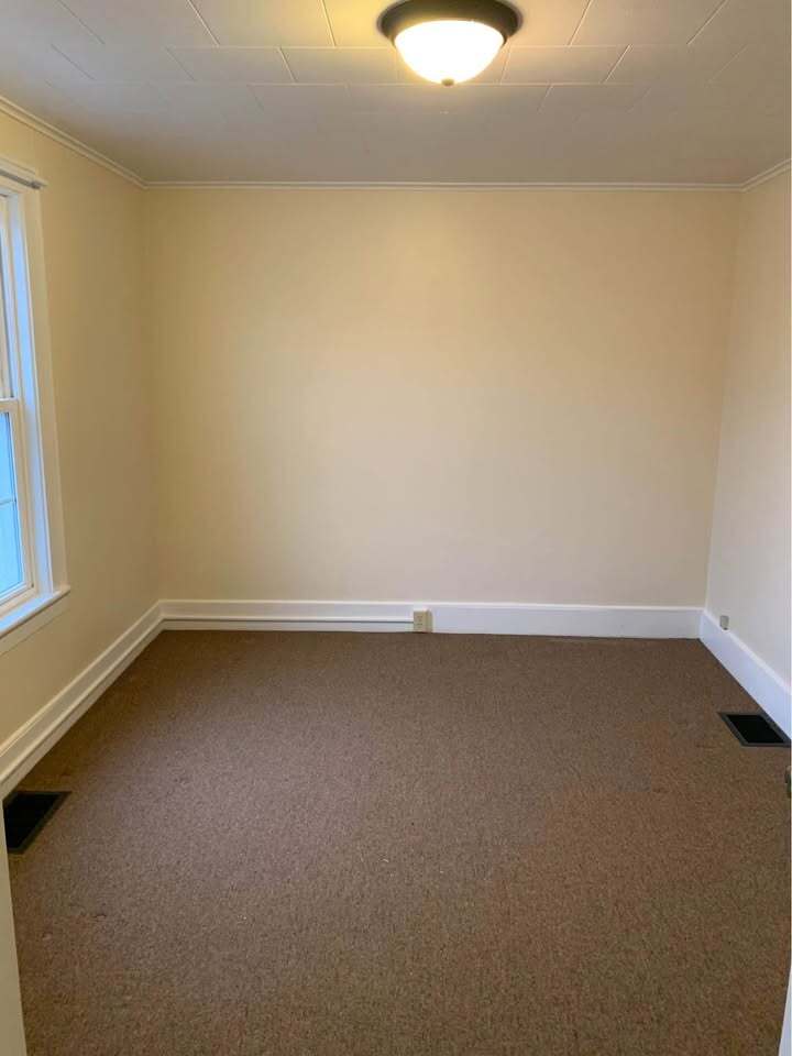 Building Photo - 117 Gorham St