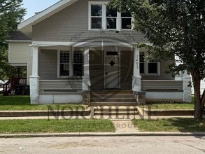 Building Photo - 1403 Cass St