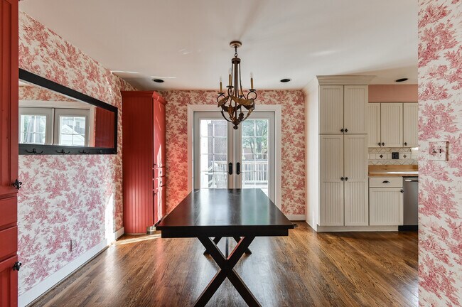Building Photo - 511 Cannons Ln