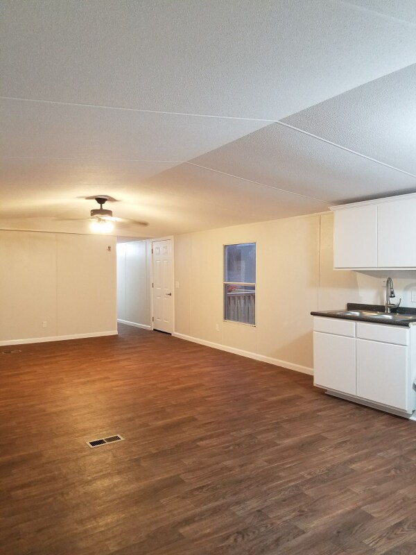 Building Photo - 7474 FM 2908