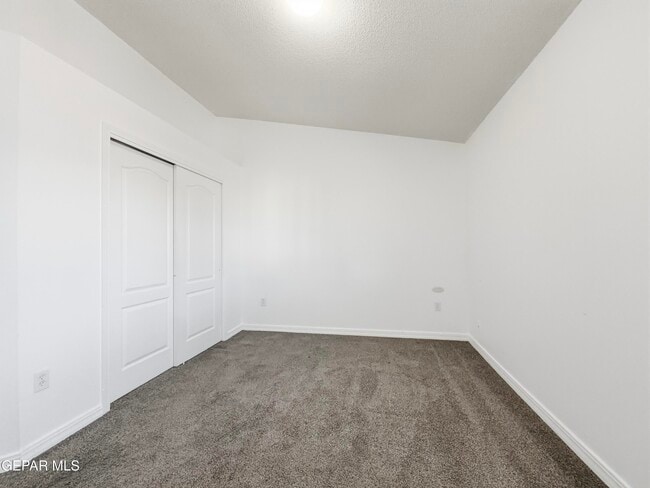 Building Photo - 12753 Tierra Mina Dr