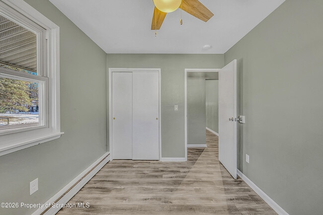 Building Photo - 301 Seymour Ave