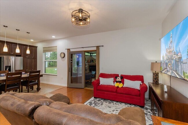Building Photo - 15722 Green Cove Blvd