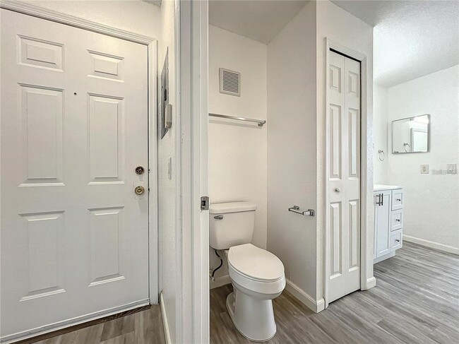 Building Photo - 13028 Plantation Park Cir