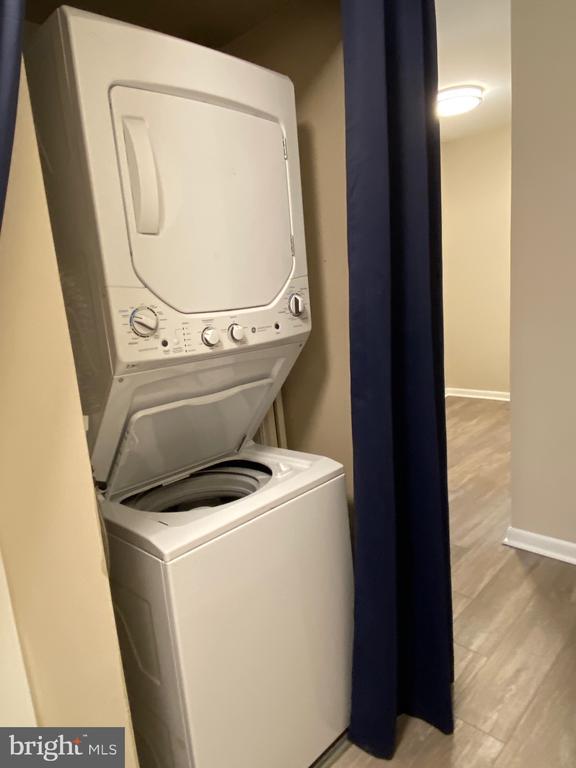 Building Photo - 4000 Gypsy Ln