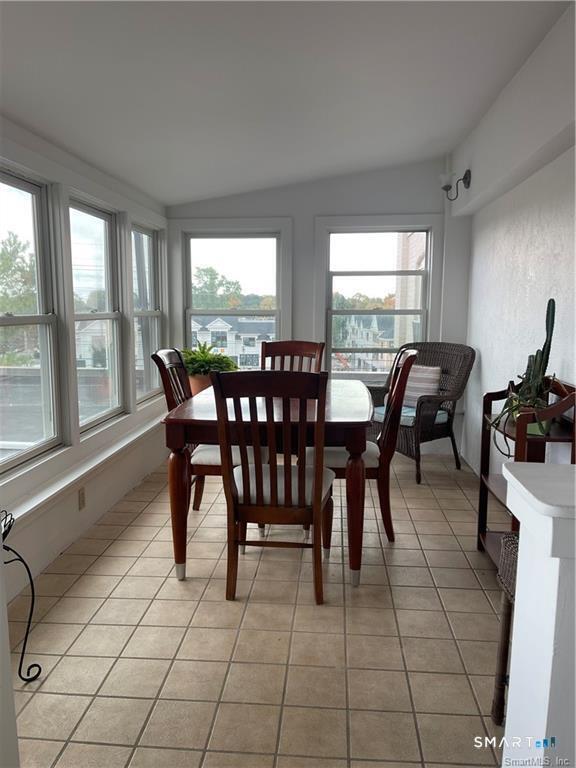 Building Photo - 146 High St