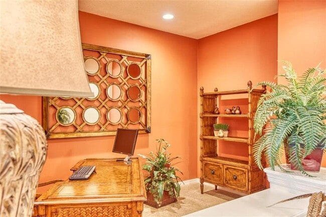 Building Photo - 2310 Palm Tree Dr