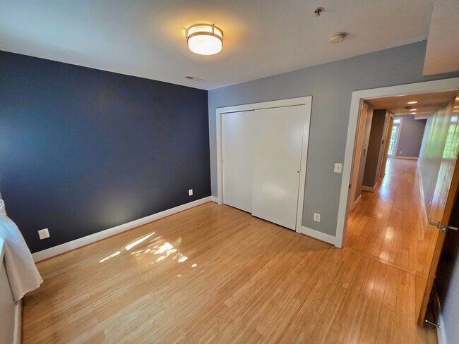 Building Photo - 3404 13th St NW