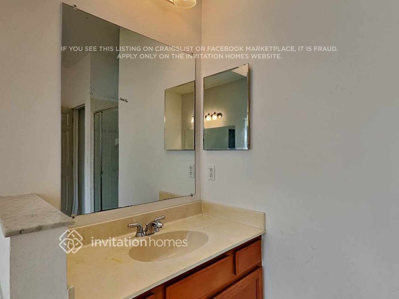 Building Photo - 2715 Patrician Cir