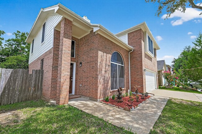 Building Photo - 16602 Pademelon Dr