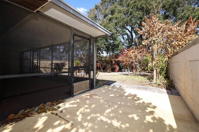 Building Photo - 2021 Arbor Way