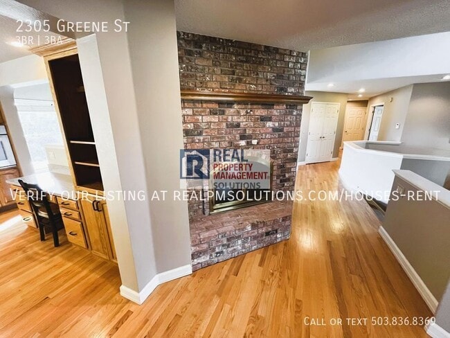 Building Photo - 2305 Greene St