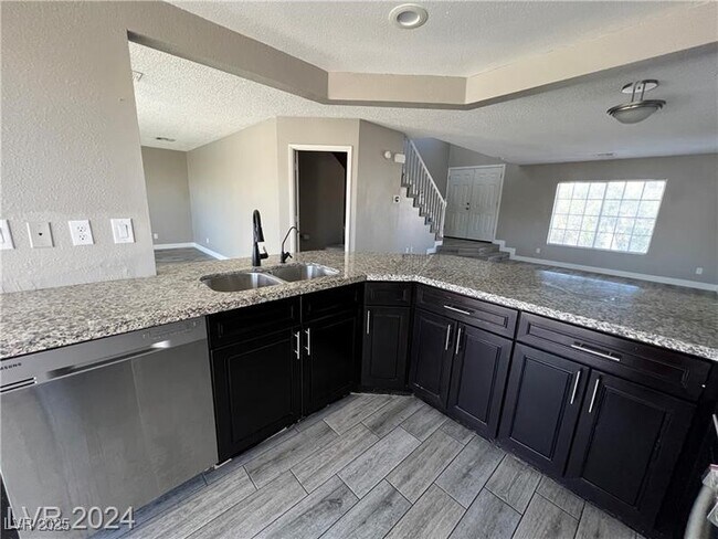 Building Photo - 1424 Lodgepole Dr