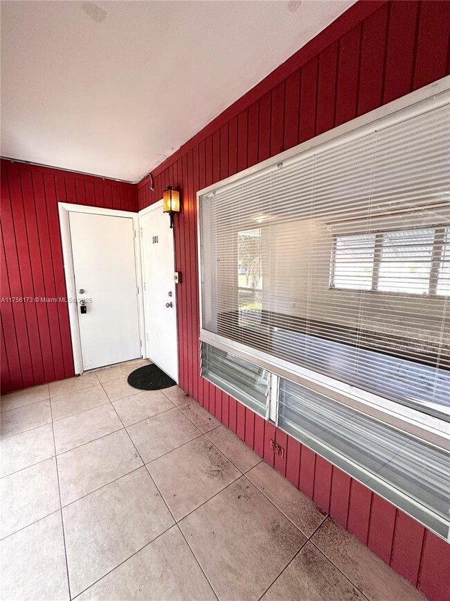 Building Photo - 1701 NW 46th Ave