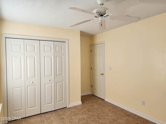 Building Photo - 226 Summerwood Dr