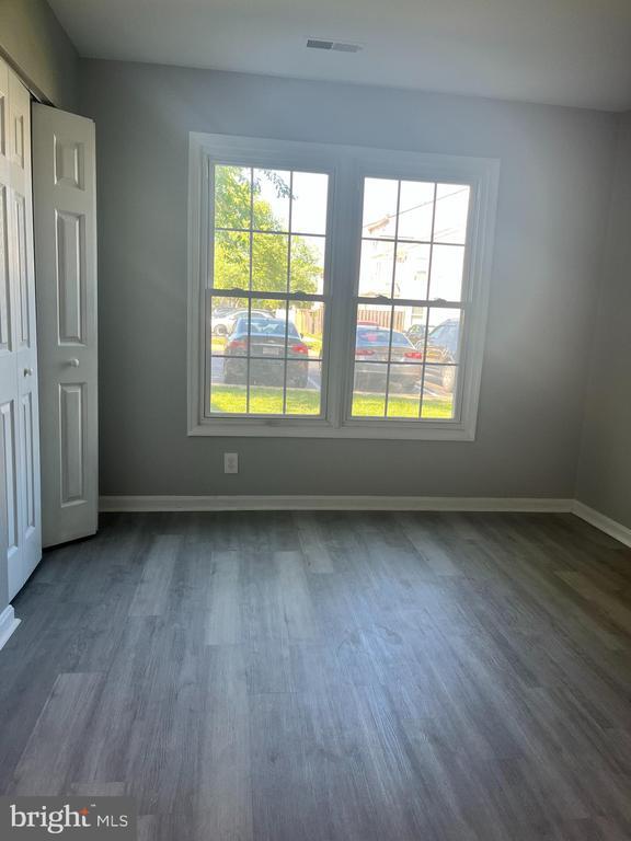 Building Photo - 7572 Belle Grae Dr