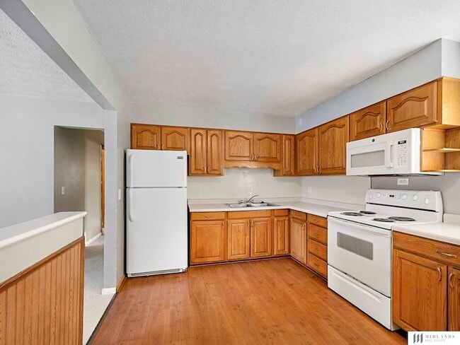 Building Photo - 8623 C St