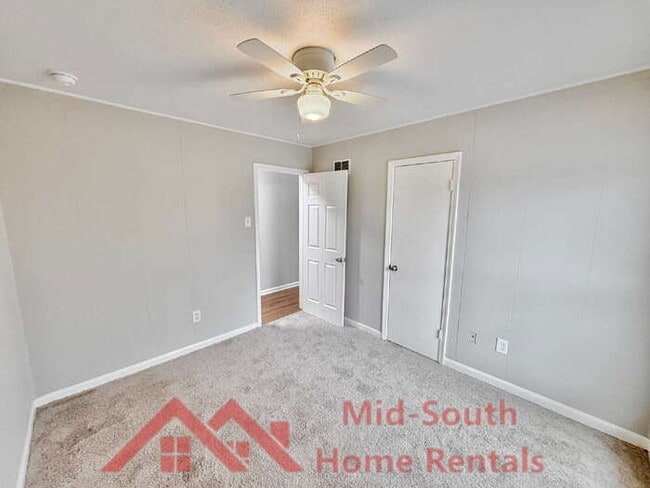 Building Photo - 1234 Whipporwill Cove