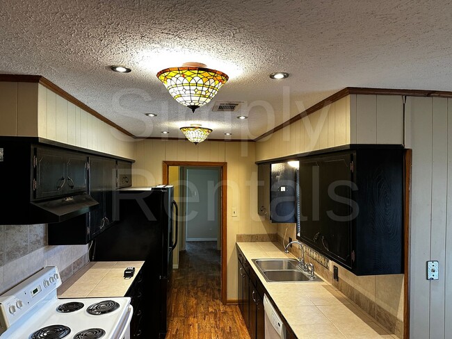 Building Photo - 214 Brookhaven Terrace