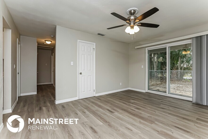 Building Photo - 1225 Gail St