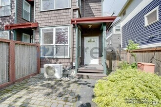 Building Photo - 1146 NW 56th St