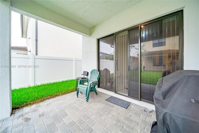 Building Photo - 4416 SW 174th Ave