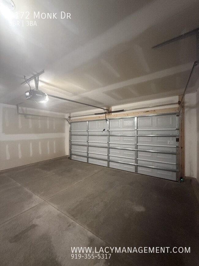 Building Photo - 2172 Monk Dr