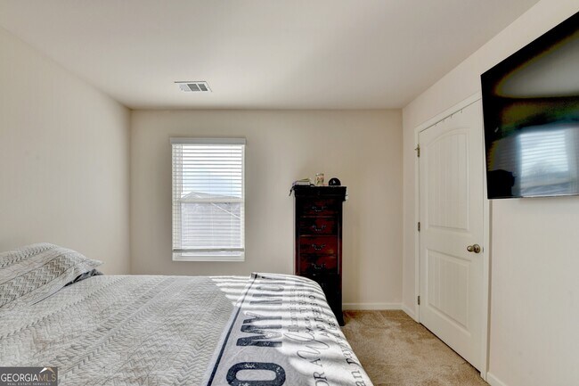 Building Photo - 52 Brode Ln