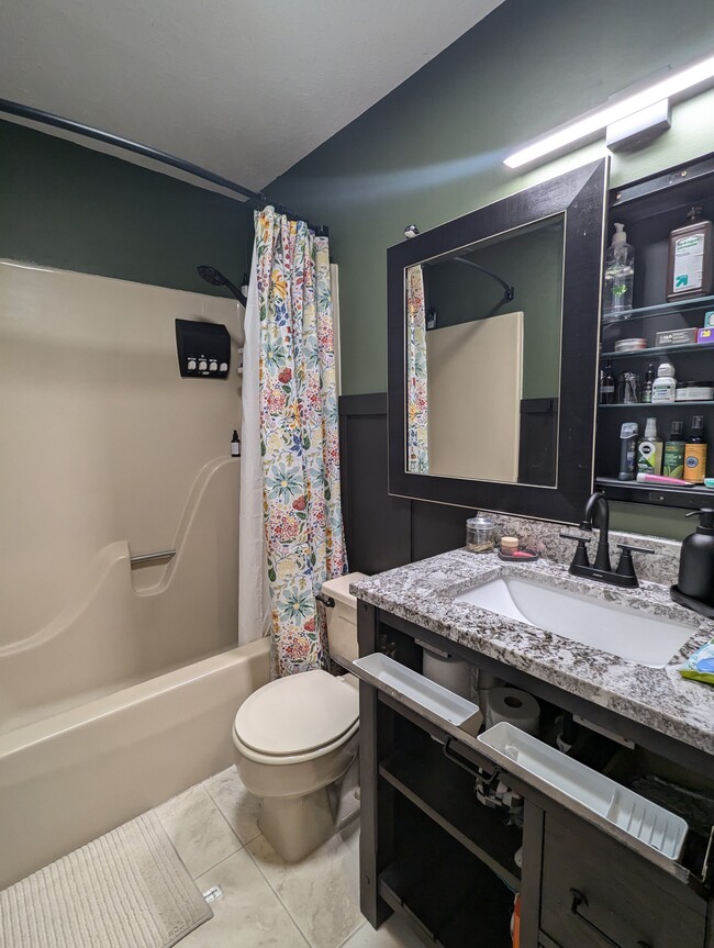 Upper Level Full Bathroom + Tub - 1411 Chadwick Dr