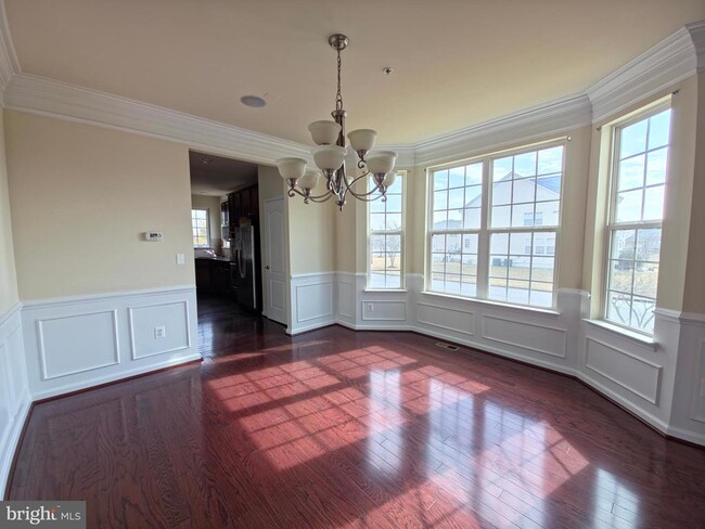 Building Photo - 7108 Sudley Ave