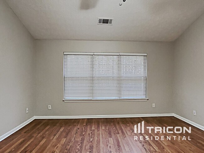 Building Photo - 931 Tilford Point Pl