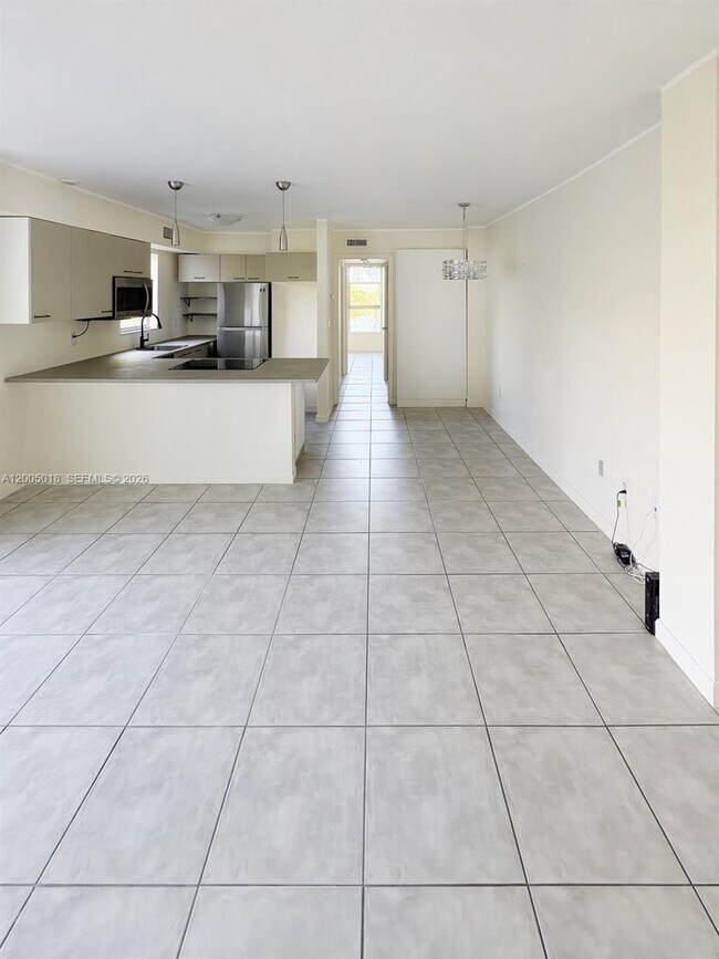 Building Photo - 777 NE 62nd St