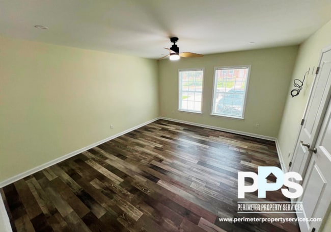 Building Photo - 1784 Temple Ave