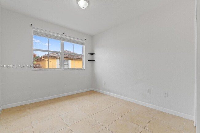 Building Photo - 8394 NW 113th Path