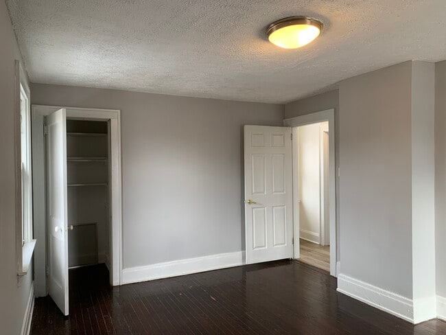 Building Photo - 3340 W Galbraith Rd