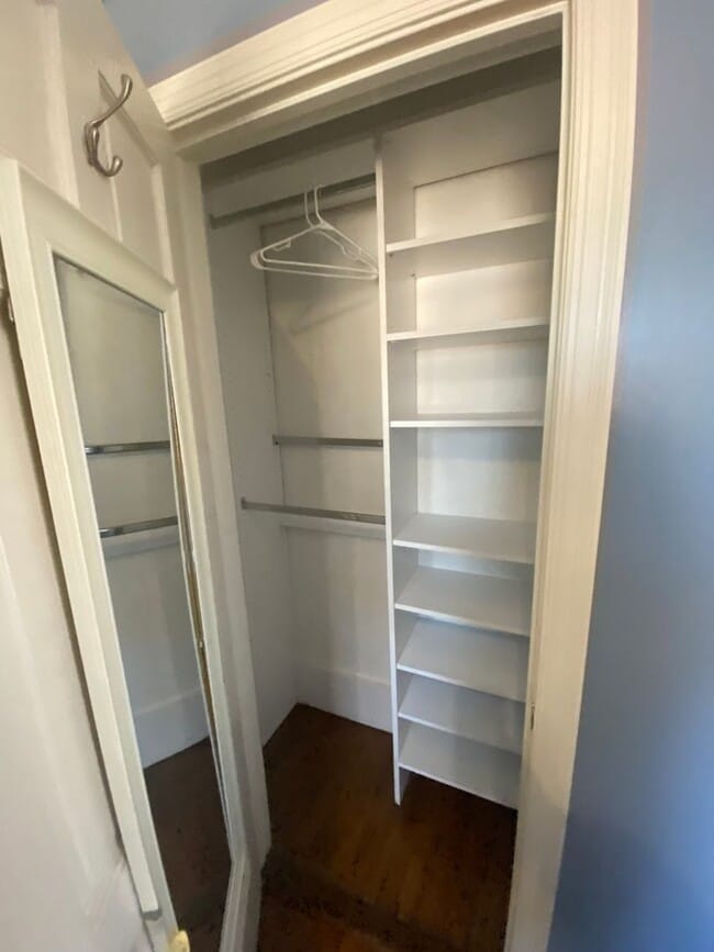 Building Photo - 22 Mt Vernon Ave