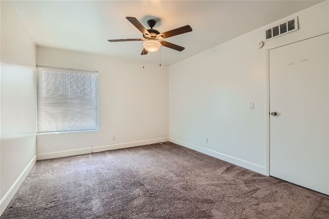 Building Photo - 1362 Dorothy Ave