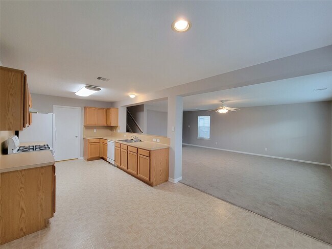 Building Photo - 20759 Cypress Crescent Ln