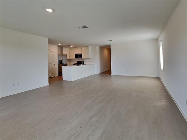 Building Photo - 3707 Longleaf Dr