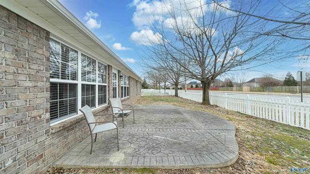 Building Photo - 5311 Frankford Dr SE