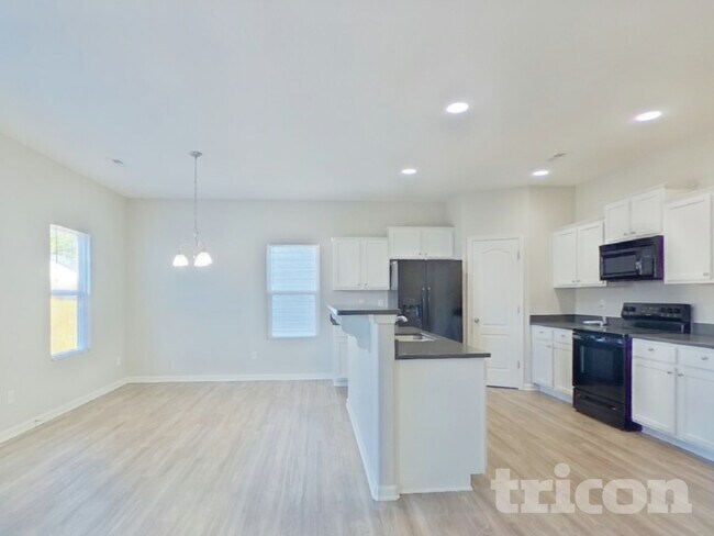 Building Photo - 1134 Blue Topaz Dr