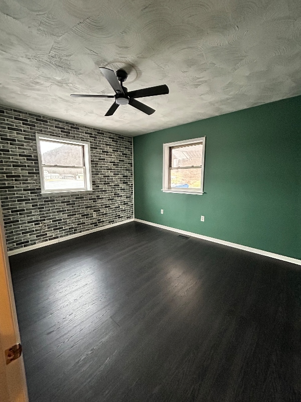 Building Photo - 251 1st Ave S