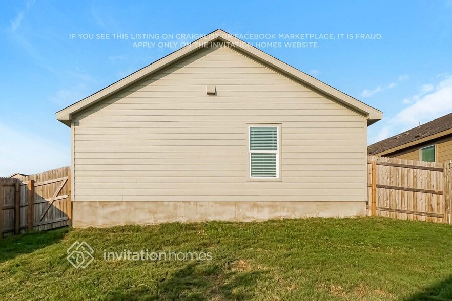 Building Photo - 167 Pasadena Pl