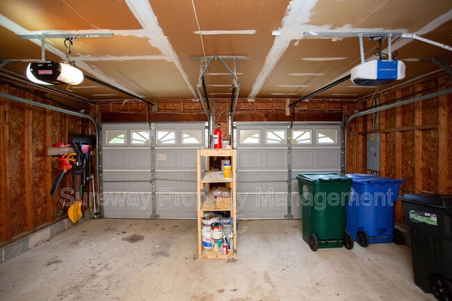 Building Photo - 50 Manchester Rd