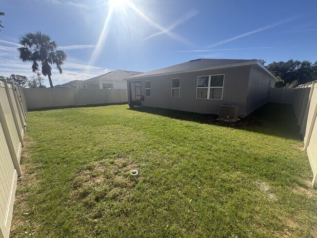 Building Photo - New construction!!