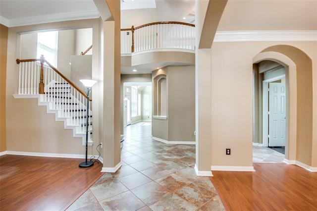 Building Photo - 816 Pinnacle Cir