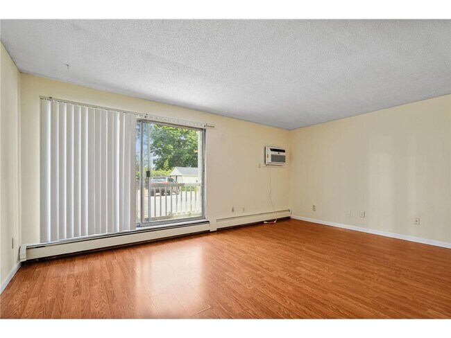 Building Photo - 5315 Minnehaha Ave